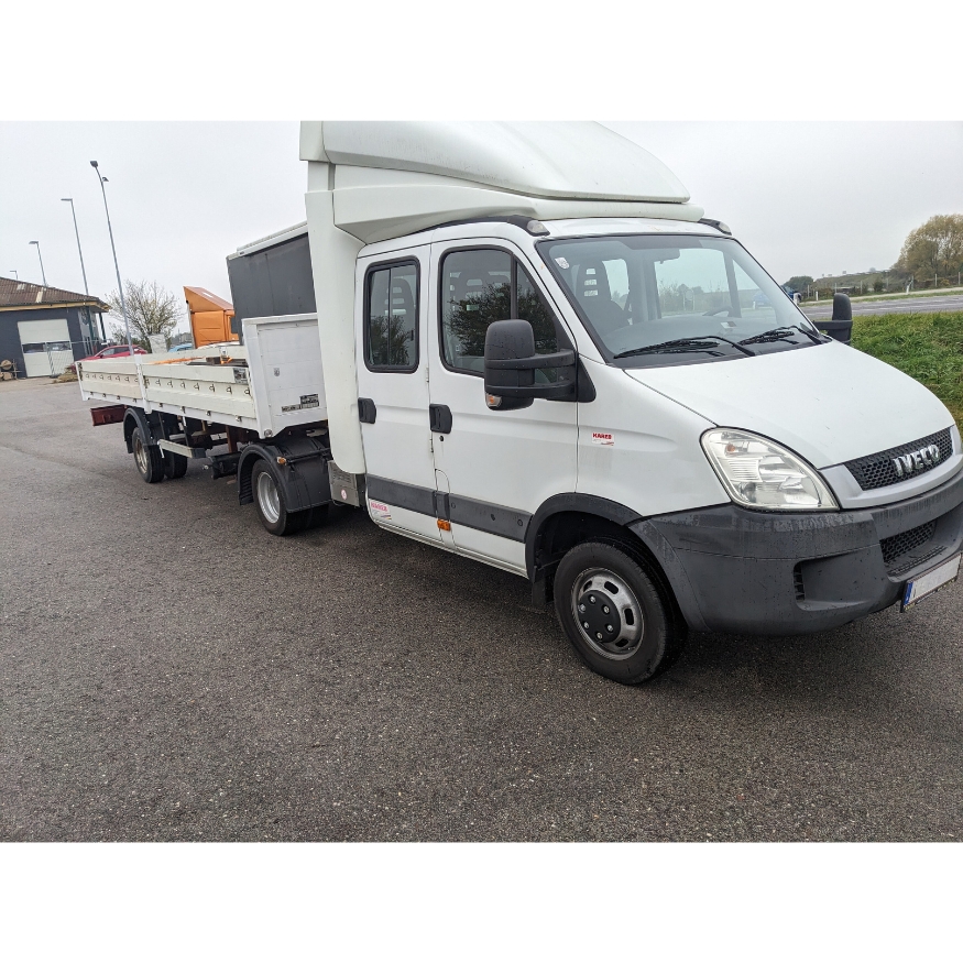 Iveco Minisattelzug Auto Transporter mieten