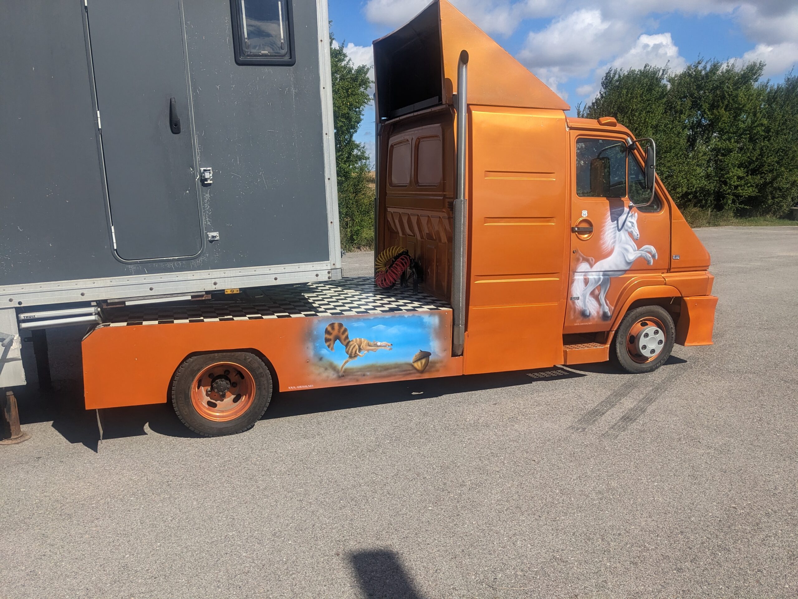 Renault Master Sattelzugfahrzeug – Bild 4